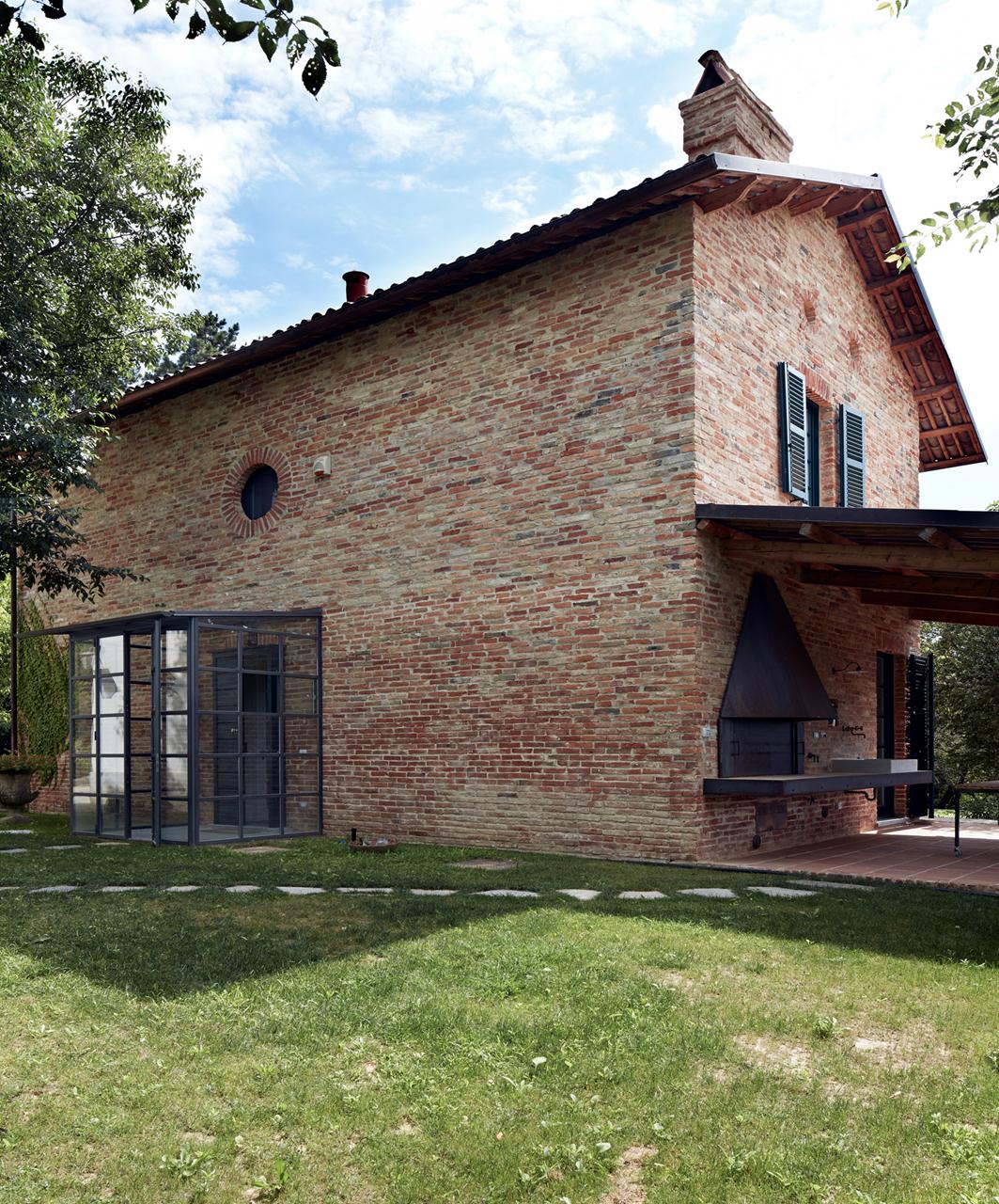 http://www.antoniolazzaretto.it/wp-content/uploads/2013/10/6-FW0B2965t.jpg
