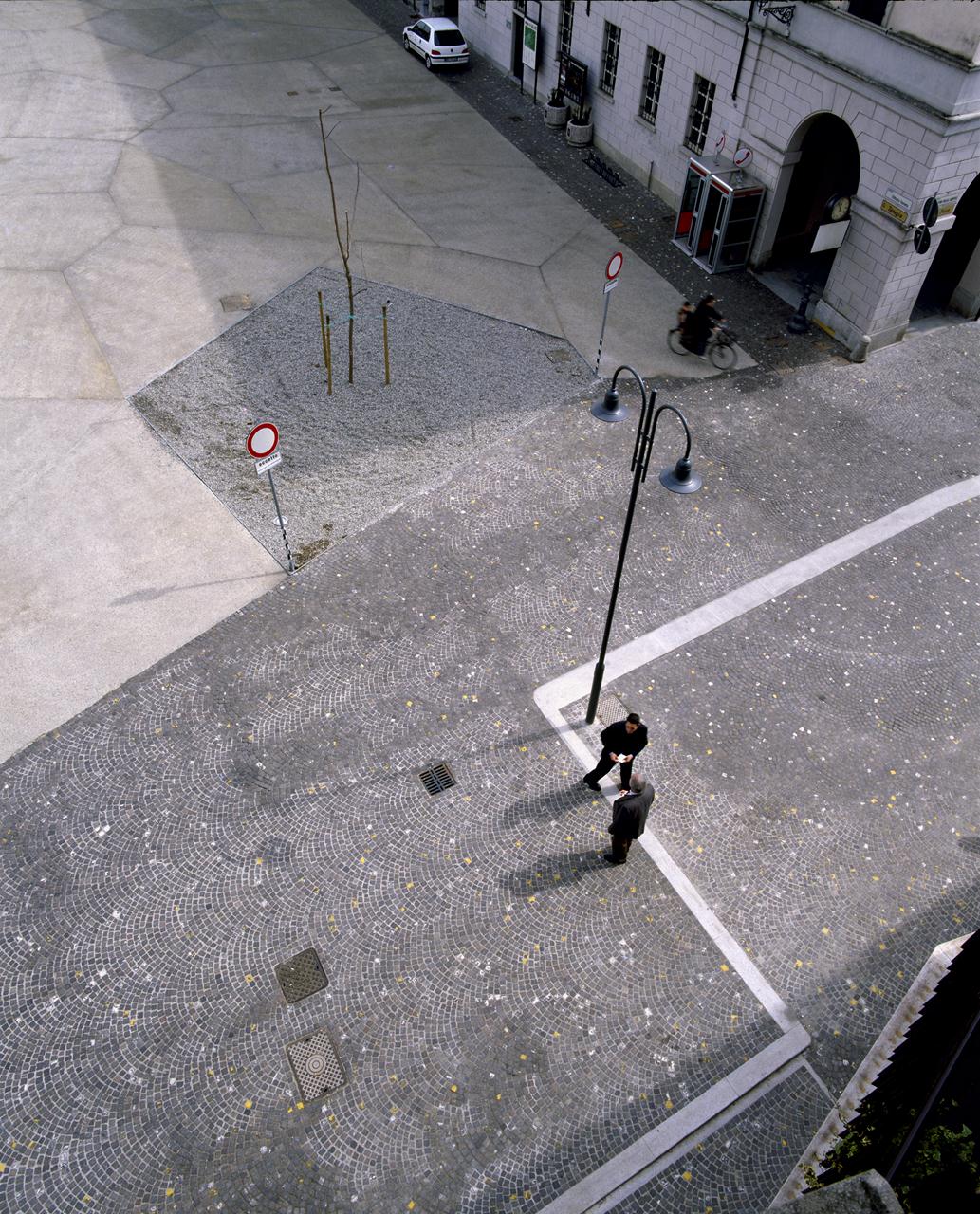 http://www.antoniolazzaretto.it/wp-content/uploads/2013/11/15-p07.jpg